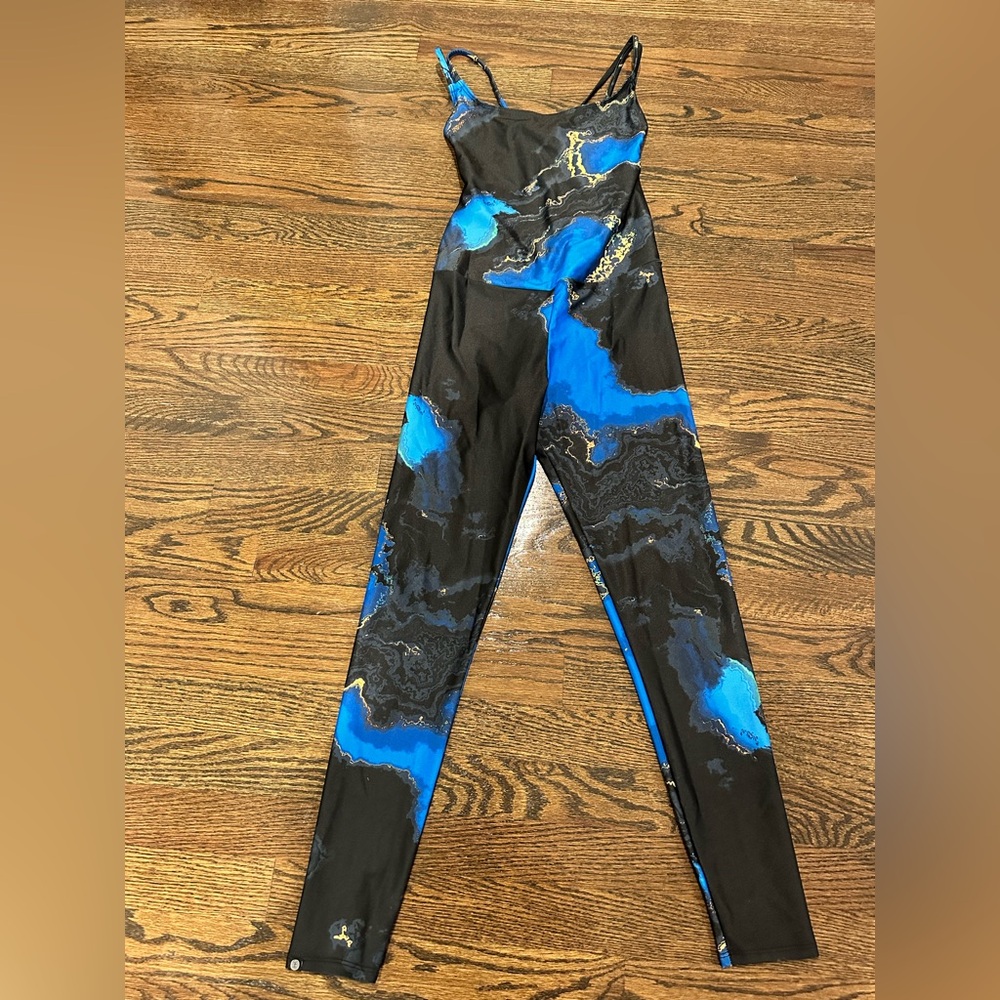 Free People movement Stylish Black and Blue Women's onsie/catsuit. Small